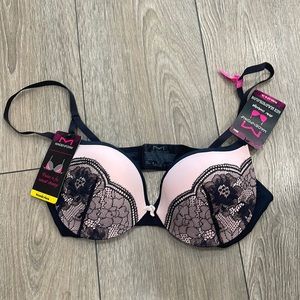 Maiden Form 34C Push up & In Bra